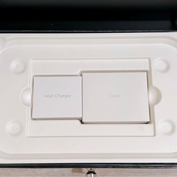 NEW! Authentic Volonic Valet 3 Luxury Position Free Wireless Charger - Picture 6 of 9